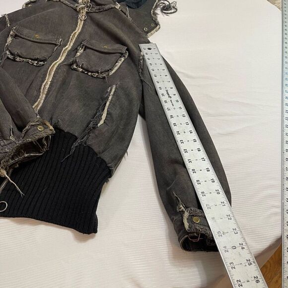 Stella McCartney Distressed Destroyed Denim Raw Seam Bomber Jacket Size 38 - Picture 4 of 9